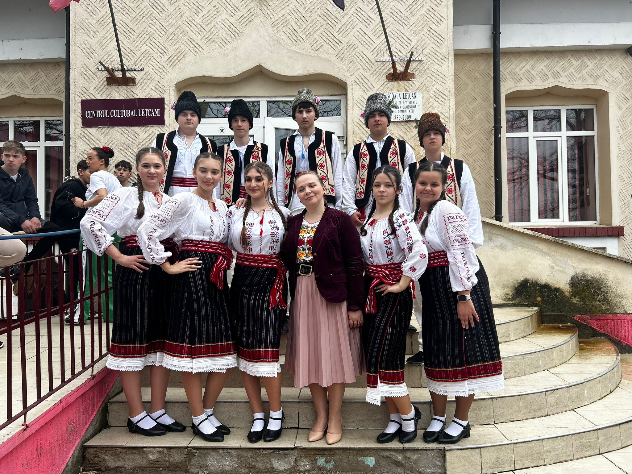 FESTIVALUL TRADIȚII STRĂMOȘEȘTI ÎN CÂNTEC, DANS ȘI ALTE CREAȚII POPULARE EDIȚIA a&hellip;